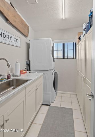 42331 N 3RD Street, Phoenix, AZ 85086