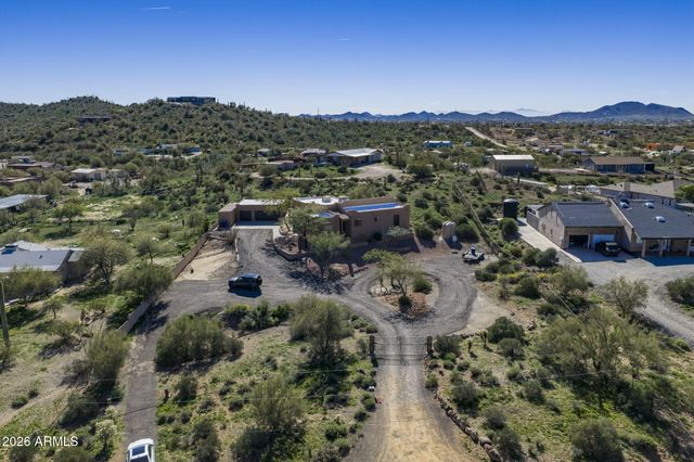 42331 N 3RD Street, Phoenix, AZ 85086