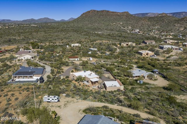 42331 N 3RD Street, Phoenix, AZ 85086