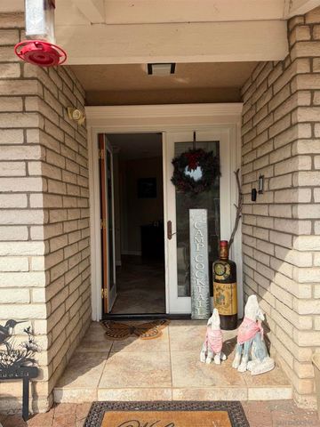 2416 Gird Rd, Fallbrook, CA 92028