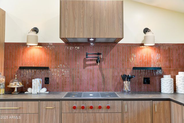 8532 E SAN MIGUEL Avenue, Scottsdale, AZ 85250