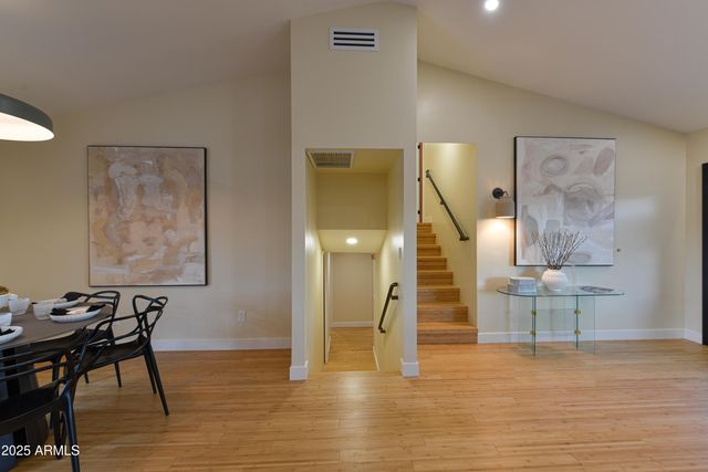 8532 E SAN MIGUEL Avenue, Scottsdale, AZ 85250