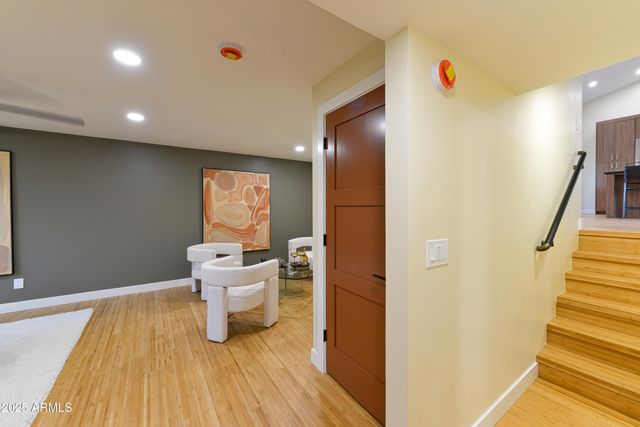 8532 E SAN MIGUEL Avenue, Scottsdale, AZ 85250