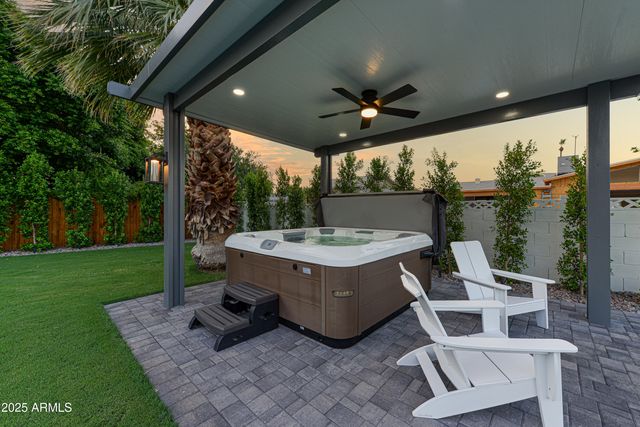 8532 E SAN MIGUEL Avenue, Scottsdale, AZ 85250