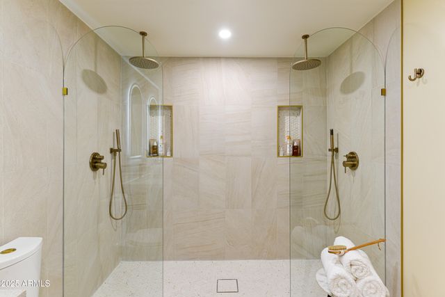 8532 E SAN MIGUEL Avenue, Scottsdale, AZ 85250