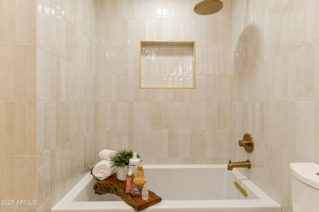 8532 E SAN MIGUEL Avenue, Scottsdale, AZ 85250