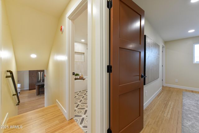 8532 E SAN MIGUEL Avenue, Scottsdale, AZ 85250