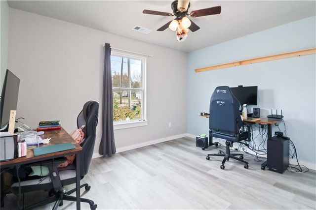 401 E Rogers Street, Lincoln, AR 72744