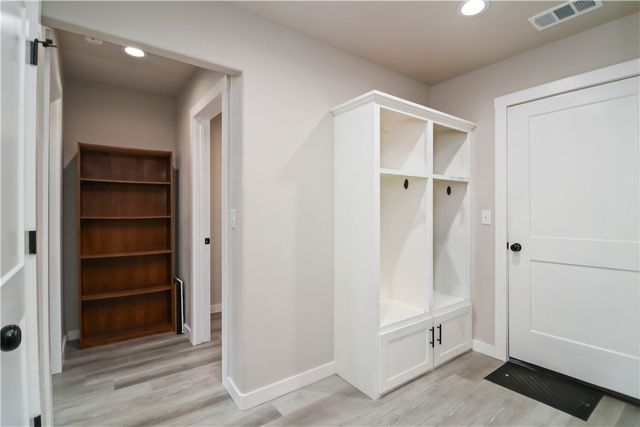 401 E Rogers Street, Lincoln, AR 72744