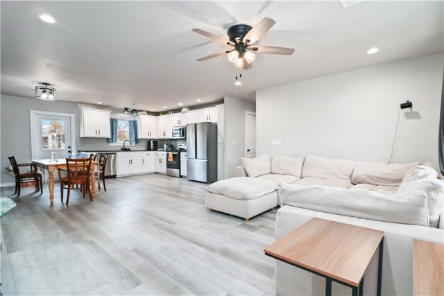 401 E Rogers Street, Lincoln, AR 72744