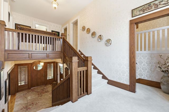 1316 E 10th, Winfield, KS 67156