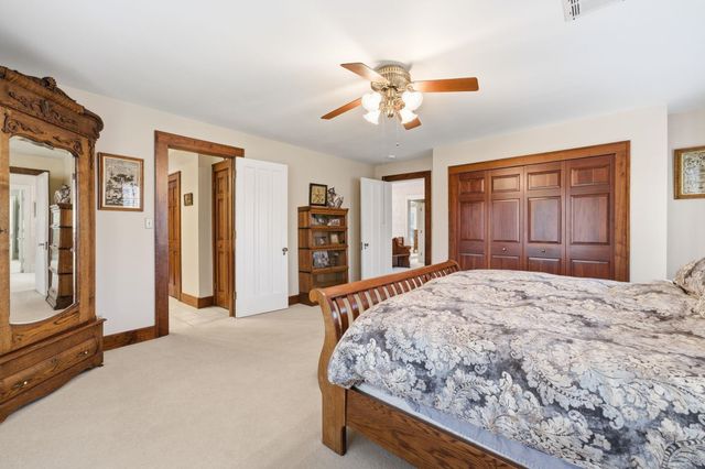 1316 E 10th, Winfield, KS 67156