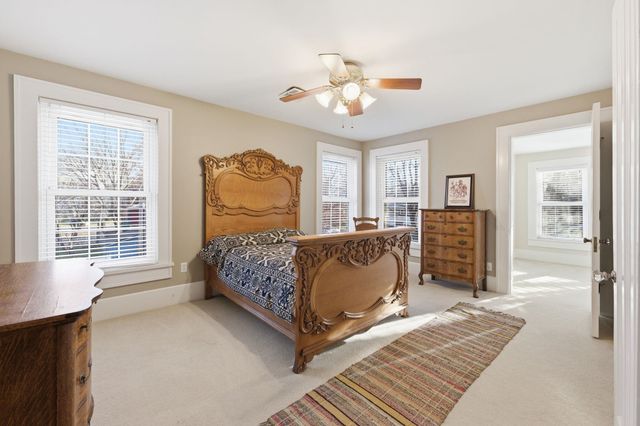 1316 E 10th, Winfield, KS 67156