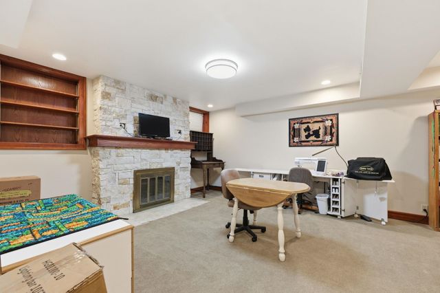 1316 E 10th, Winfield, KS 67156