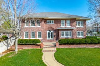 1316 E 10th, Winfield, KS 67156