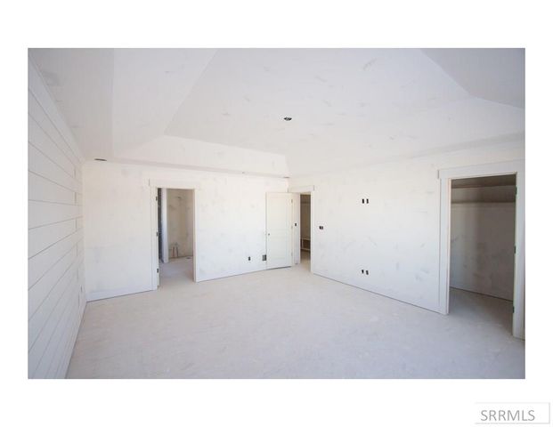 41 N White Pine Ln, Rigby, ID 83442