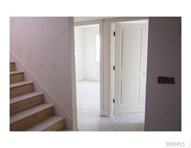 41 N White Pine Ln, Rigby, ID 83442