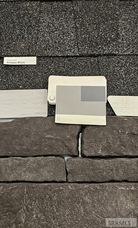 Image 3 of property listing at 41 N White Pine Ln, Rigby, ID 83442