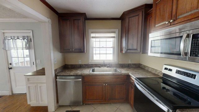 20 Eaton Circle, Fort Oglethorpe, GA 30742