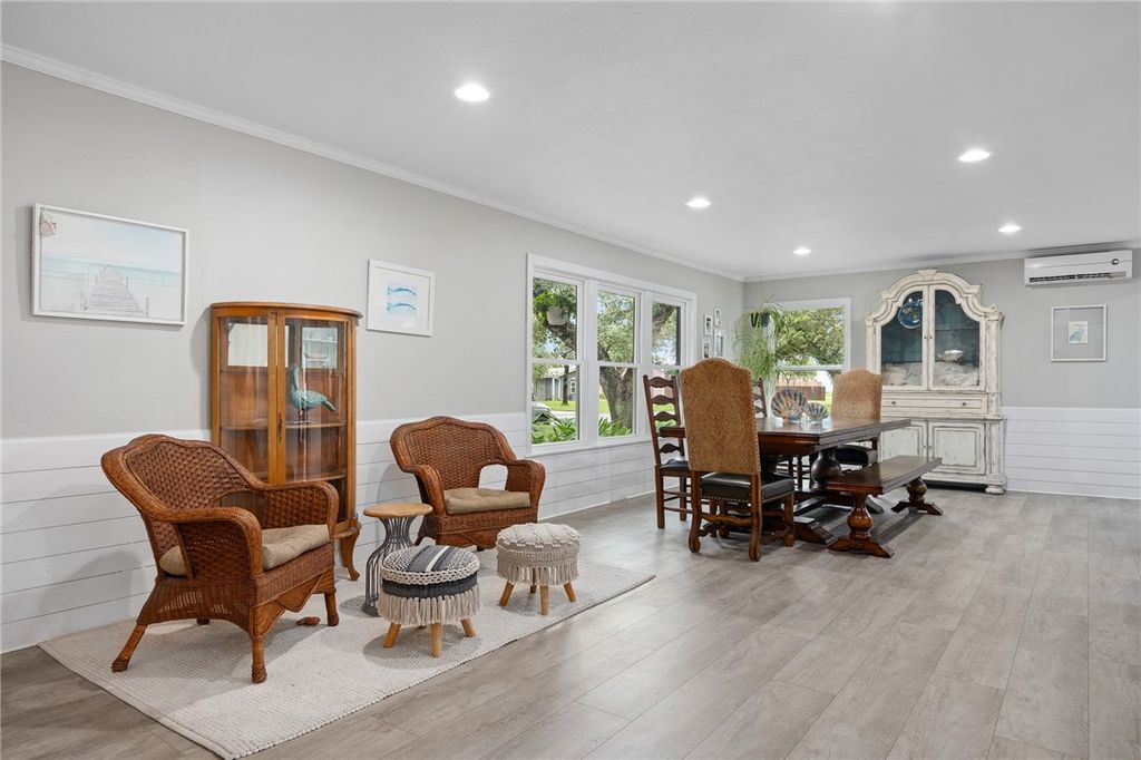 1712 Sorenson Dr, Rockport, TX 78382 — photo 4