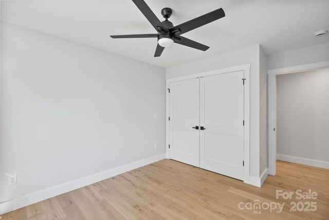 8 Wildwood Park Knoll 39, Weaverville, NC 28787