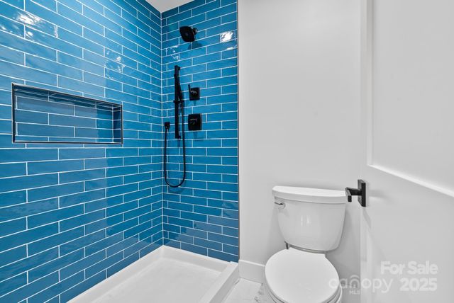 8 Wildwood Park Knoll 39, Weaverville, NC 28787