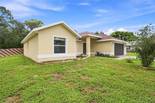 4051 S Winding Oaks Drive, Homosassa, FL 34446