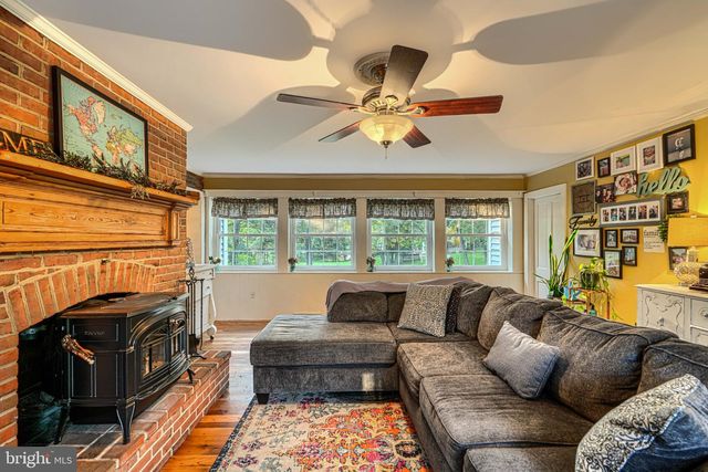 5947 APPLETOWN RD, Boonsboro, MD 21713