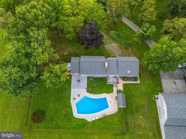 5947 APPLETOWN RD, Boonsboro, MD 21713