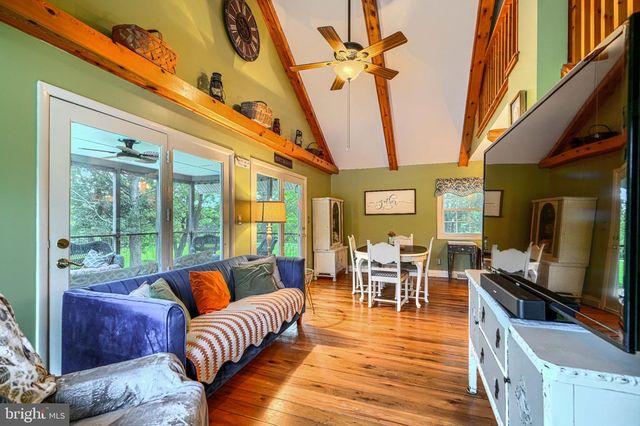 5947 APPLETOWN RD, Boonsboro, MD 21713