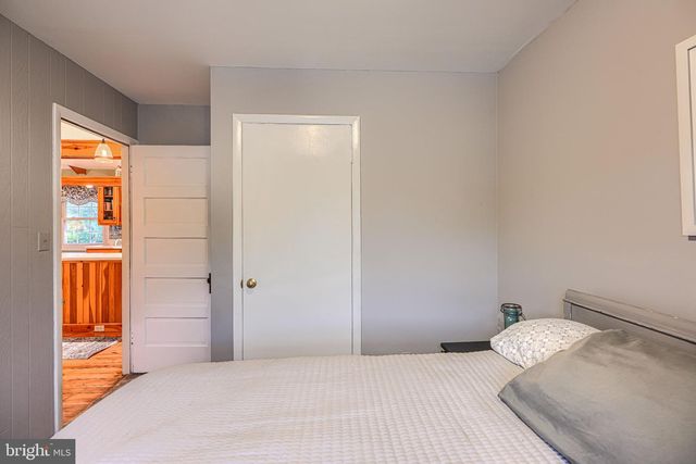 5947 APPLETOWN RD, Boonsboro, MD 21713