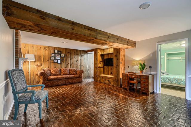 5947 APPLETOWN RD, Boonsboro, MD 21713