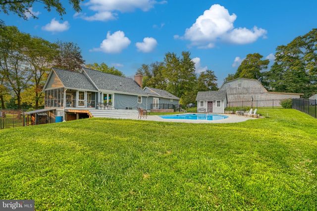 5947 APPLETOWN RD, Boonsboro, MD 21713