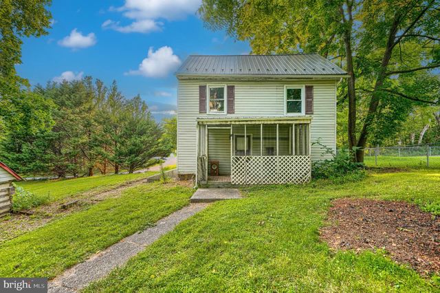 5947 APPLETOWN RD, Boonsboro, MD 21713