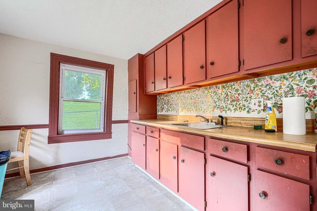 5947 APPLETOWN RD, Boonsboro, MD 21713