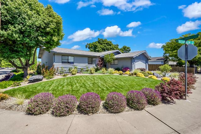 2727 Buttonwillow Ave, Stockton, CA 95207