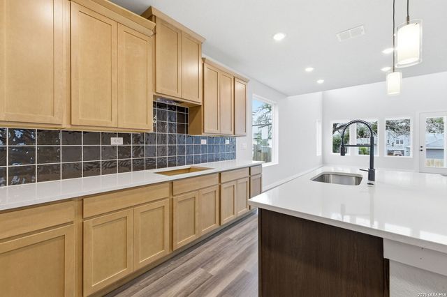 216 Camryn Crossing, San Antonio, TX 78253