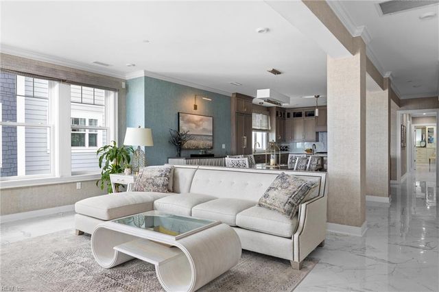 2325 Point Chesapeake Quay Unit 2013, Virginia Beach, VA 23451