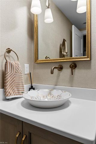 2325 Point Chesapeake Quay Unit 2013, Virginia Beach, VA 23451