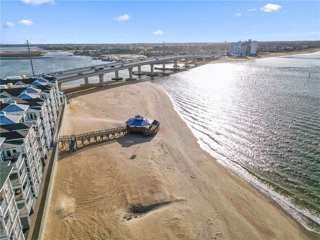 2325 Point Chesapeake Quay Unit 2013, Virginia Beach, VA 23451