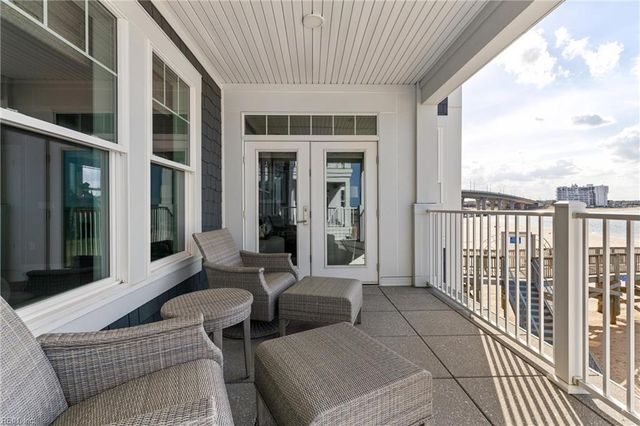 2325 Point Chesapeake Quay Unit 2013, Virginia Beach, VA 23451