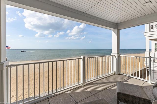 2325 Point Chesapeake Quay Unit 2013, Virginia Beach, VA 23451