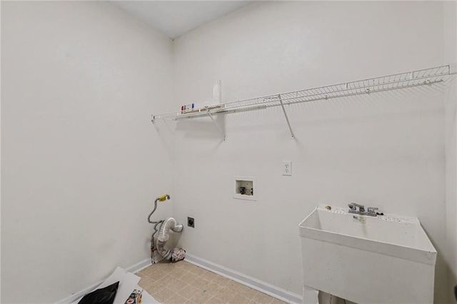 4315 Rosemont Drive, Douglasville, GA 30135