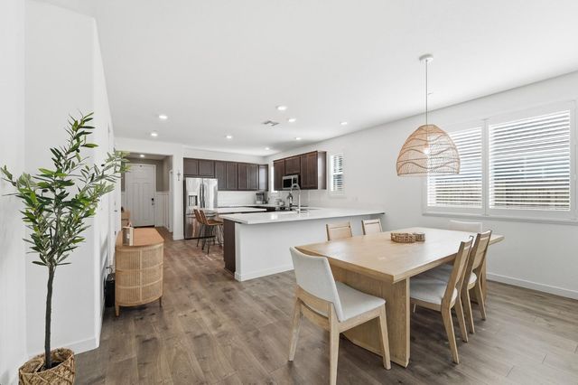 3449 Guru Dr, Ceres, CA 95307