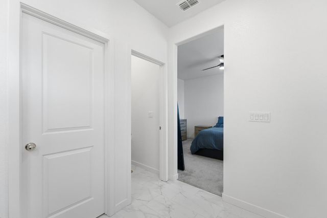 3449 Guru Dr, Ceres, CA 95307