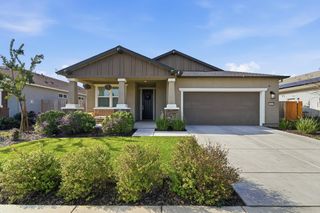 3449 Guru Dr, Ceres, CA 95307