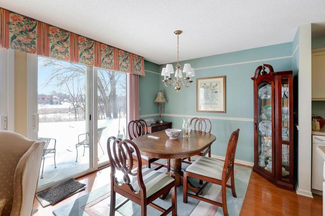 12253 42nd Avenue N, Plymouth, MN 55441