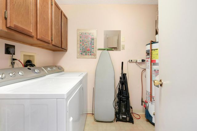 12253 42nd Avenue N, Plymouth, MN 55441