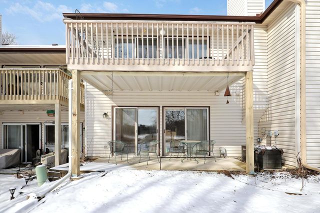 12253 42nd Avenue N, Plymouth, MN 55441