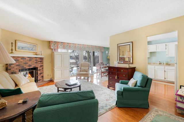 12253 42nd Avenue N, Plymouth, MN 55441